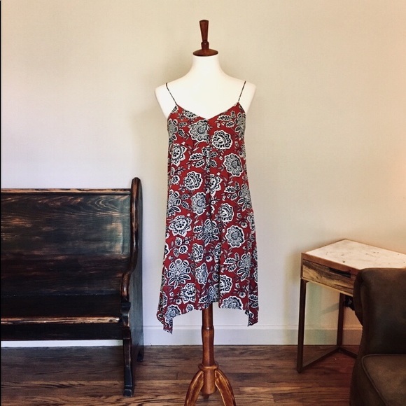 Madewell Dresses & Skirts - Madewell Red Floral Silk Tank Dress with Pockets